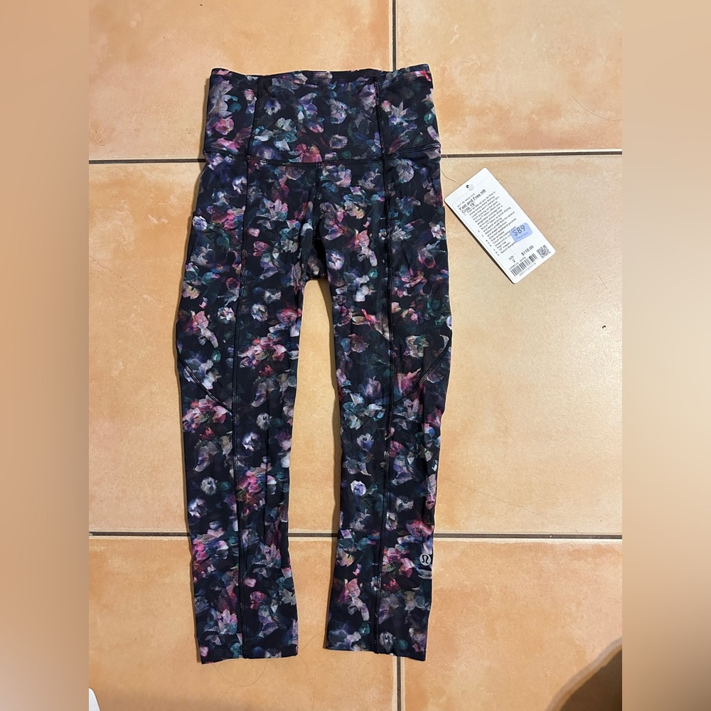 Lulu Lemon navy floral leggings